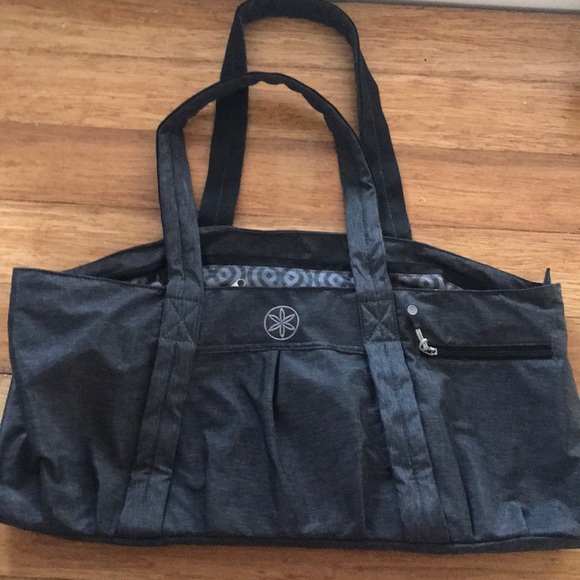 gaiam yoga bag